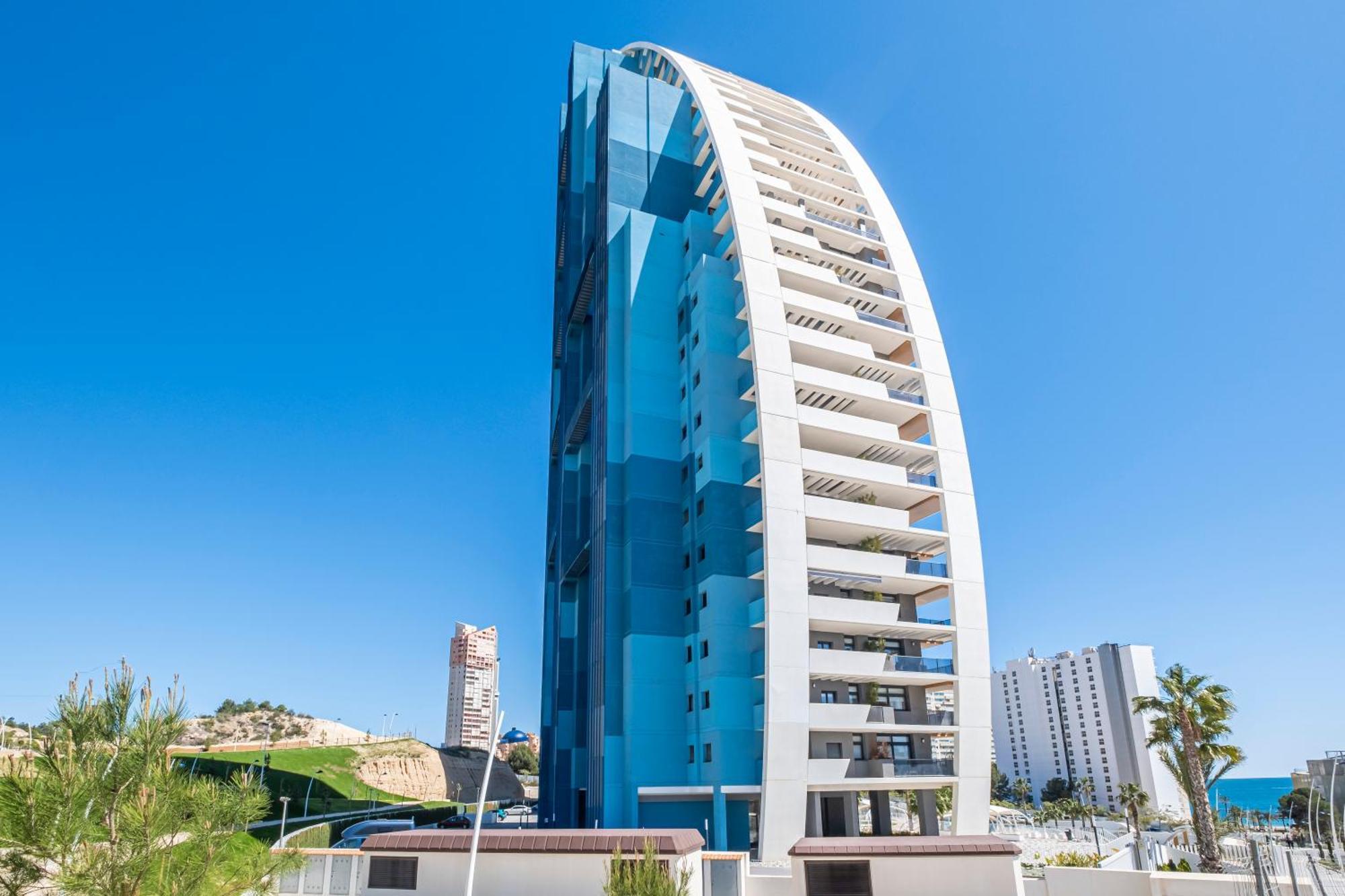 Sunset Waves 18-35 Poniente Beach Resort Benidorm Bagian luar foto